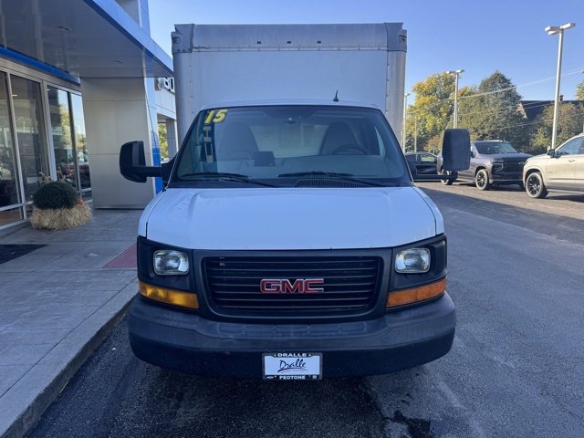 2015 Gmc Savana Cutaway 3500 photo 2