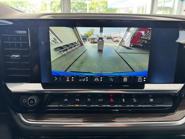 2025 Chevrolet Silverado 1500 LT - Photo 22