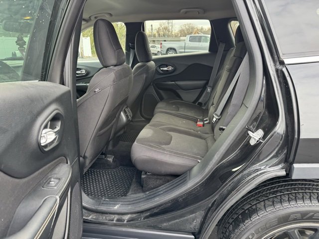 2015 Jeep Cherokee Latitude photo 4