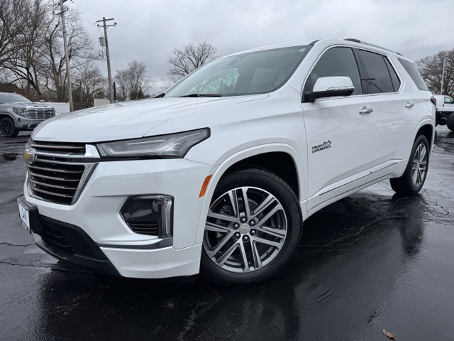 2023 Chevrolet Traverse High Country's photo