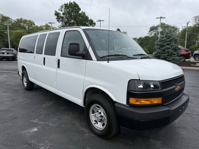 Used 2024 Chevrolet Express Passenger LS with VIN 1GAZGNF72R1287152 for sale in Peotone, IL