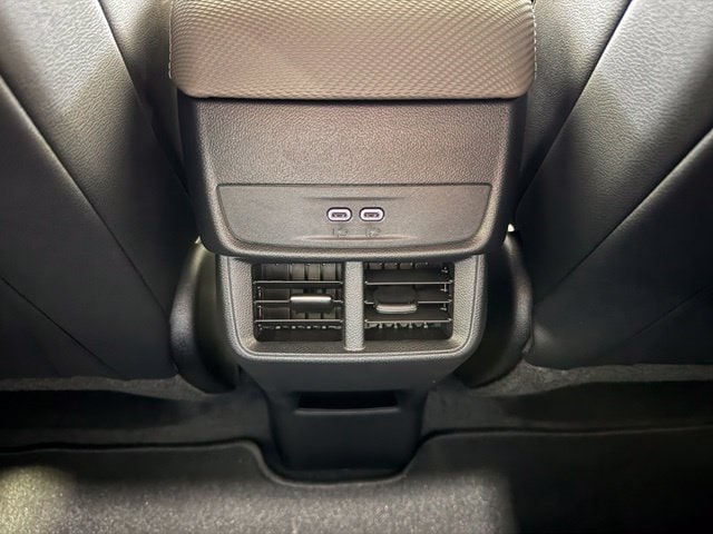 2027 Chevrolet Equinox LT - Photo 13