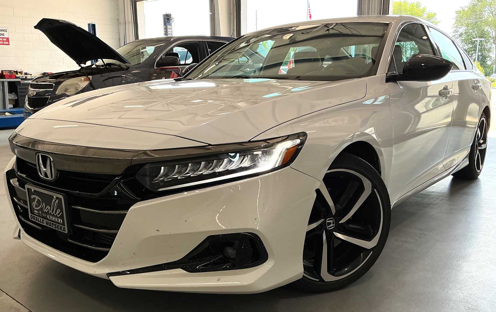 2022 Honda Accord Sport photo 2
