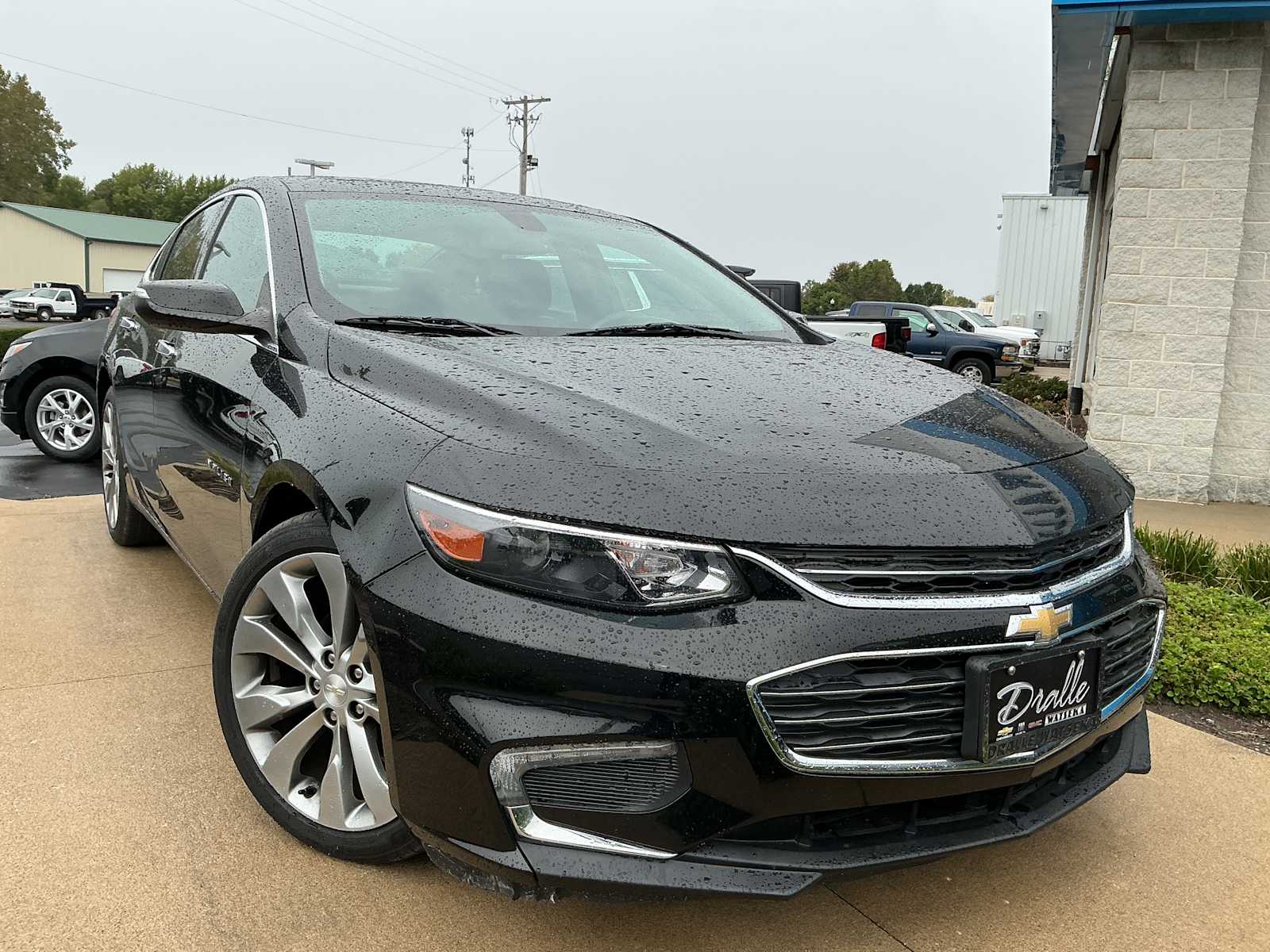 Used 2018 Chevrolet Malibu Premier with VIN 1G1ZE5SX2JF230971 for sale in Watseka, IL