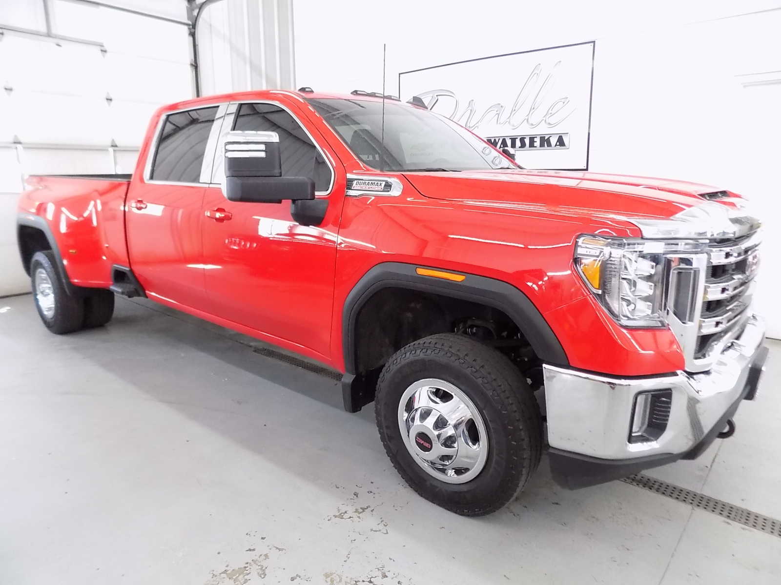 Used 2022 GMC Sierra 3500HD SLE with VIN 1GT49TEY1NF325753 for sale in Watseka, IL