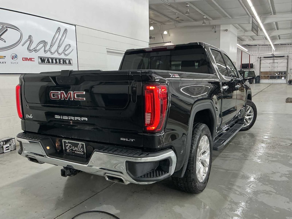 Used 2021 GMC Sierra 1500 SLT Truck