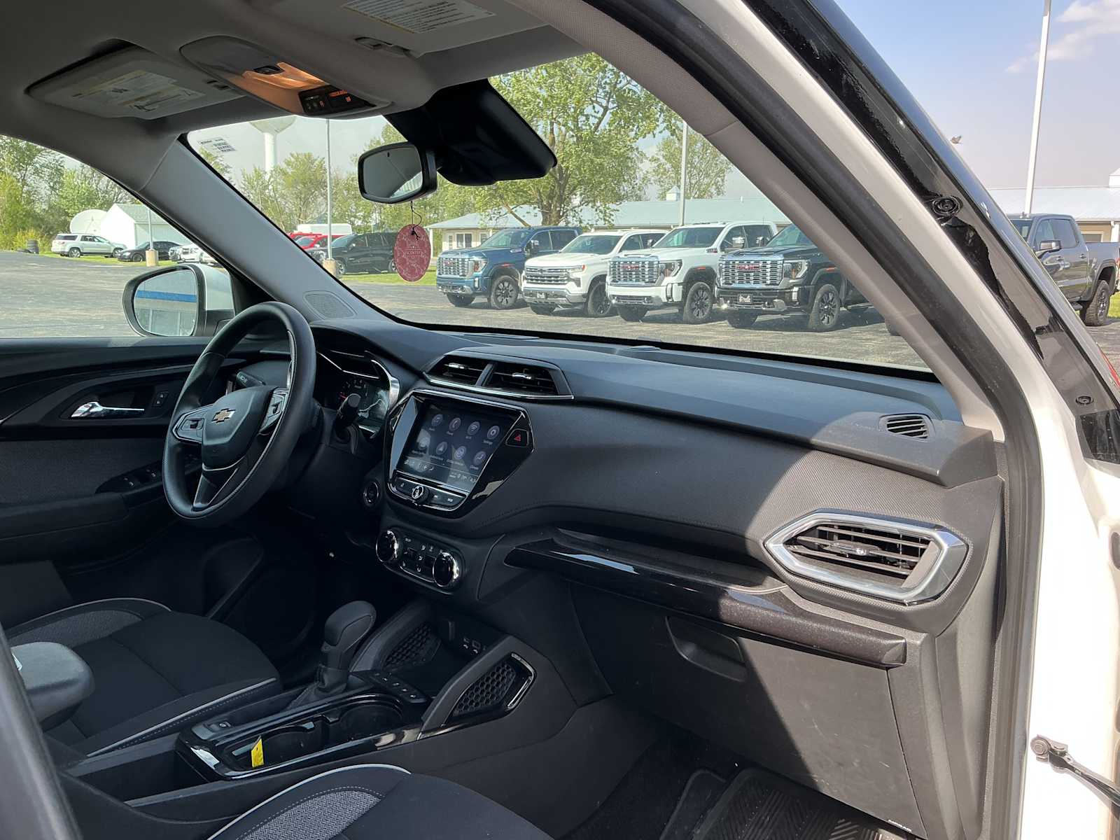 2023 Chevrolet TrailBlazer LT - Photo 19