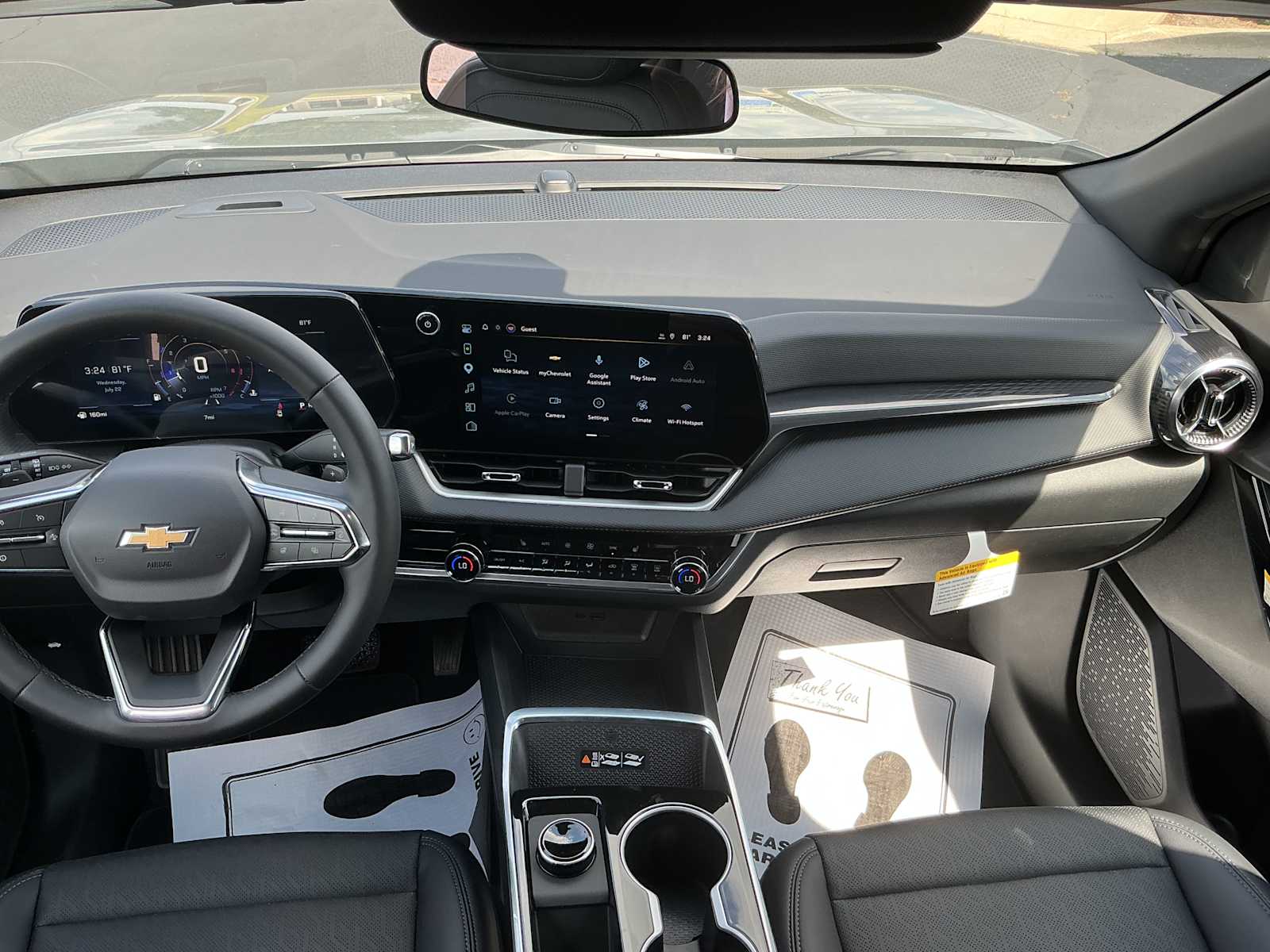 2027 Chevrolet Equinox LT - Photo 7