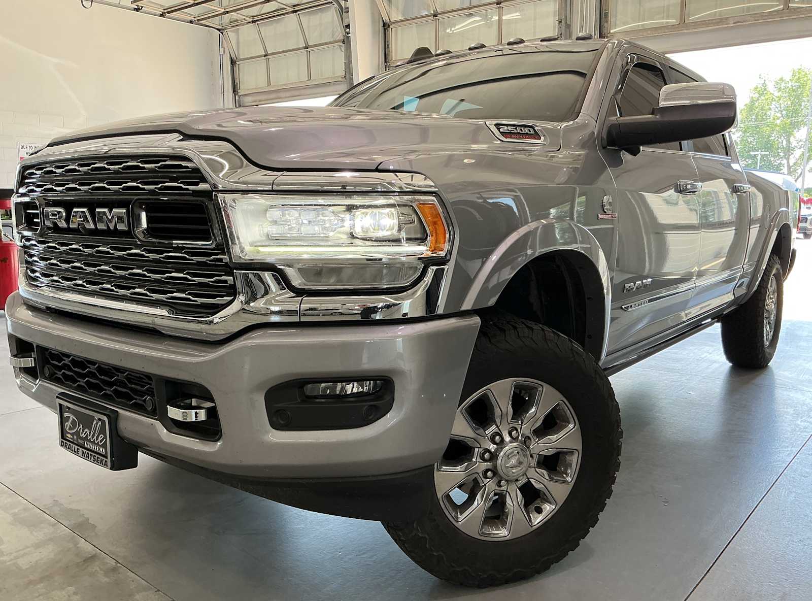 2019 Ram 2500 Limited photo 3
