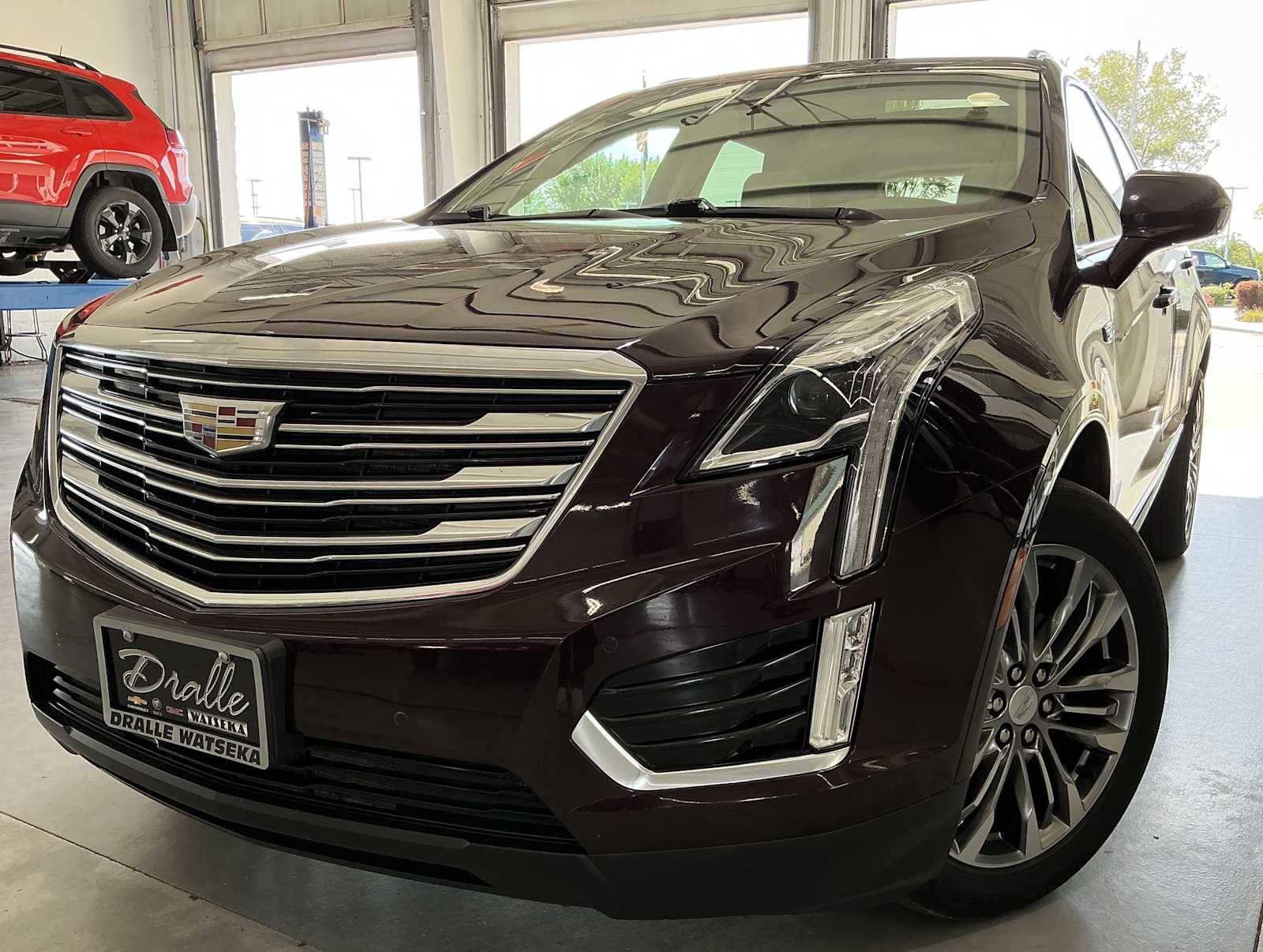 2018 Cadillac XT5 Premium Luxury photo 3