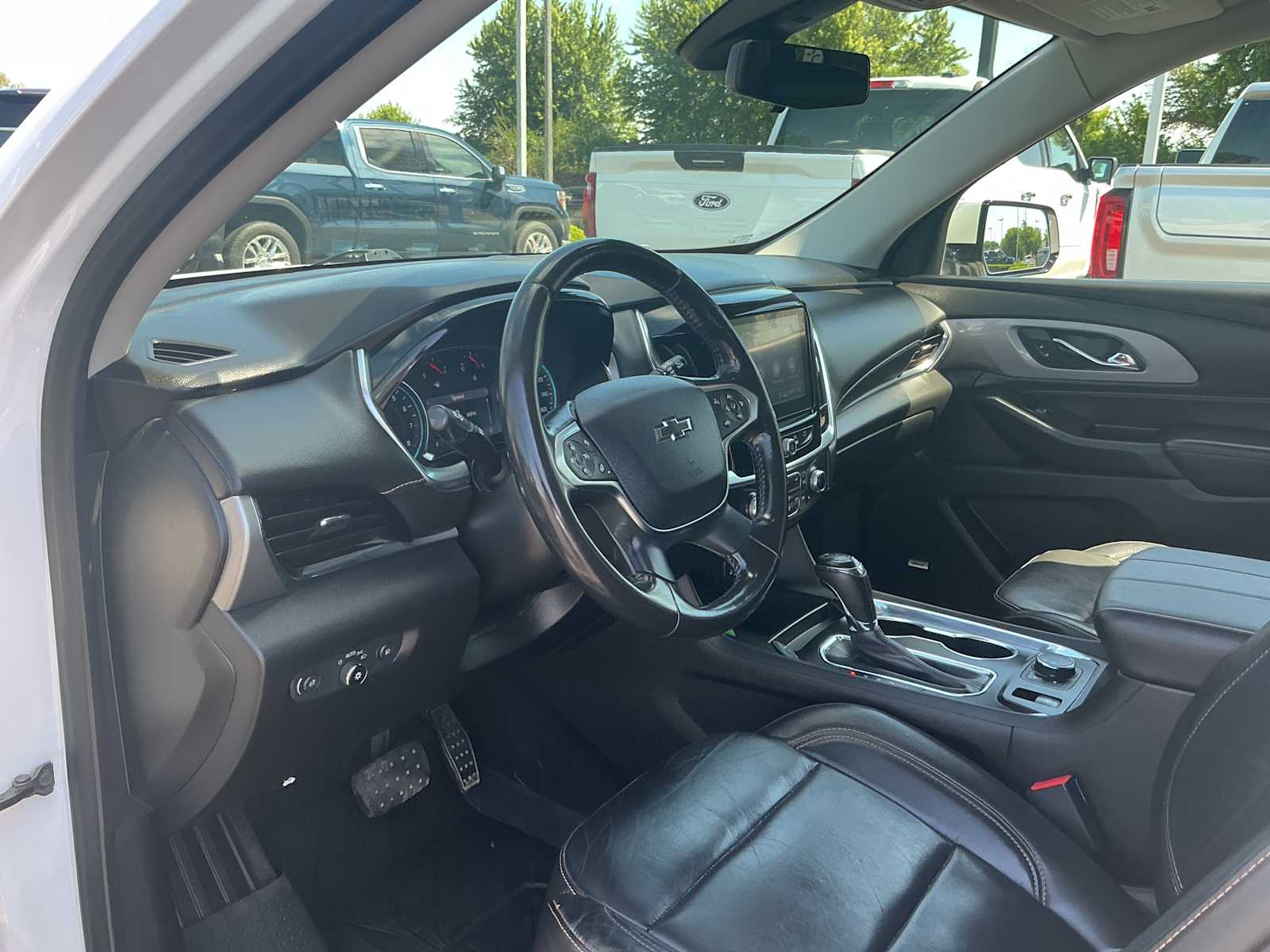 2020 Chevrolet Traverse RS - Photo 18