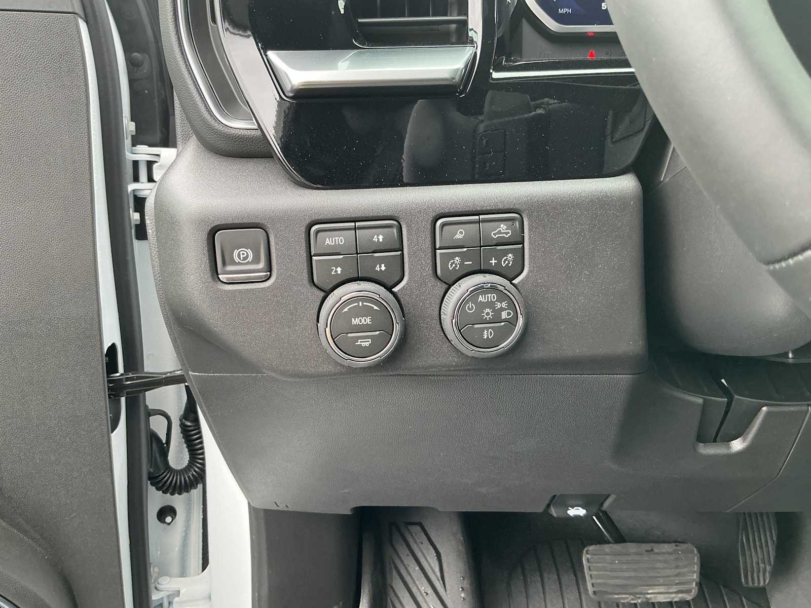 2026 Chevrolet Silverado 1500 LT Trail Boss - Photo 14