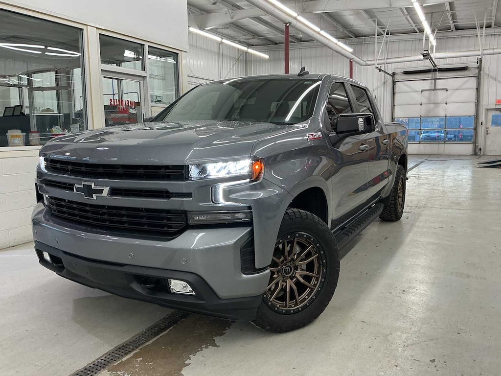 Used 2021 Chevrolet Silverado 1500 RST Truck