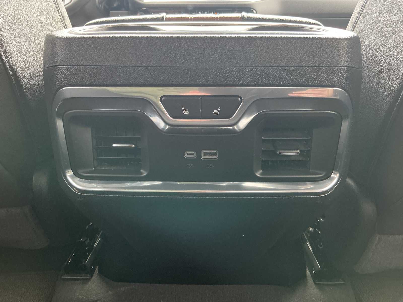 2024 Chevrolet Silverado 3500HD High Country - Photo 16