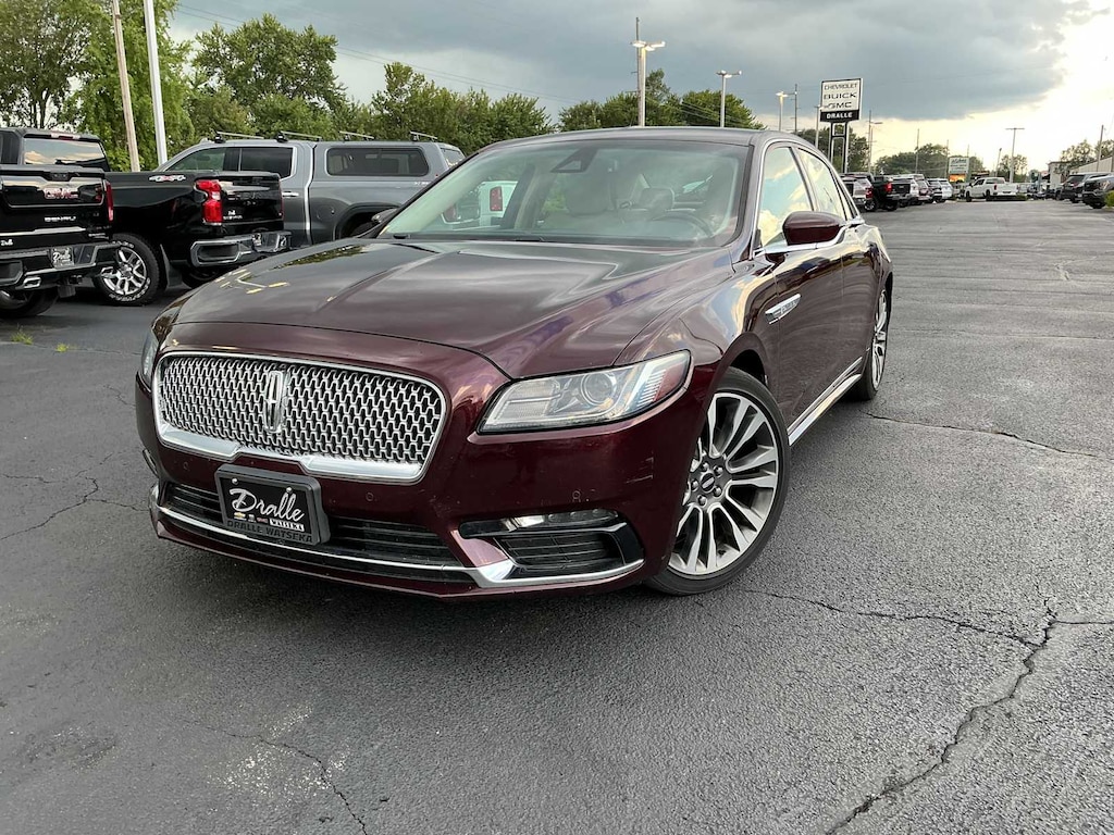 Used 2017 Lincoln Continental Select