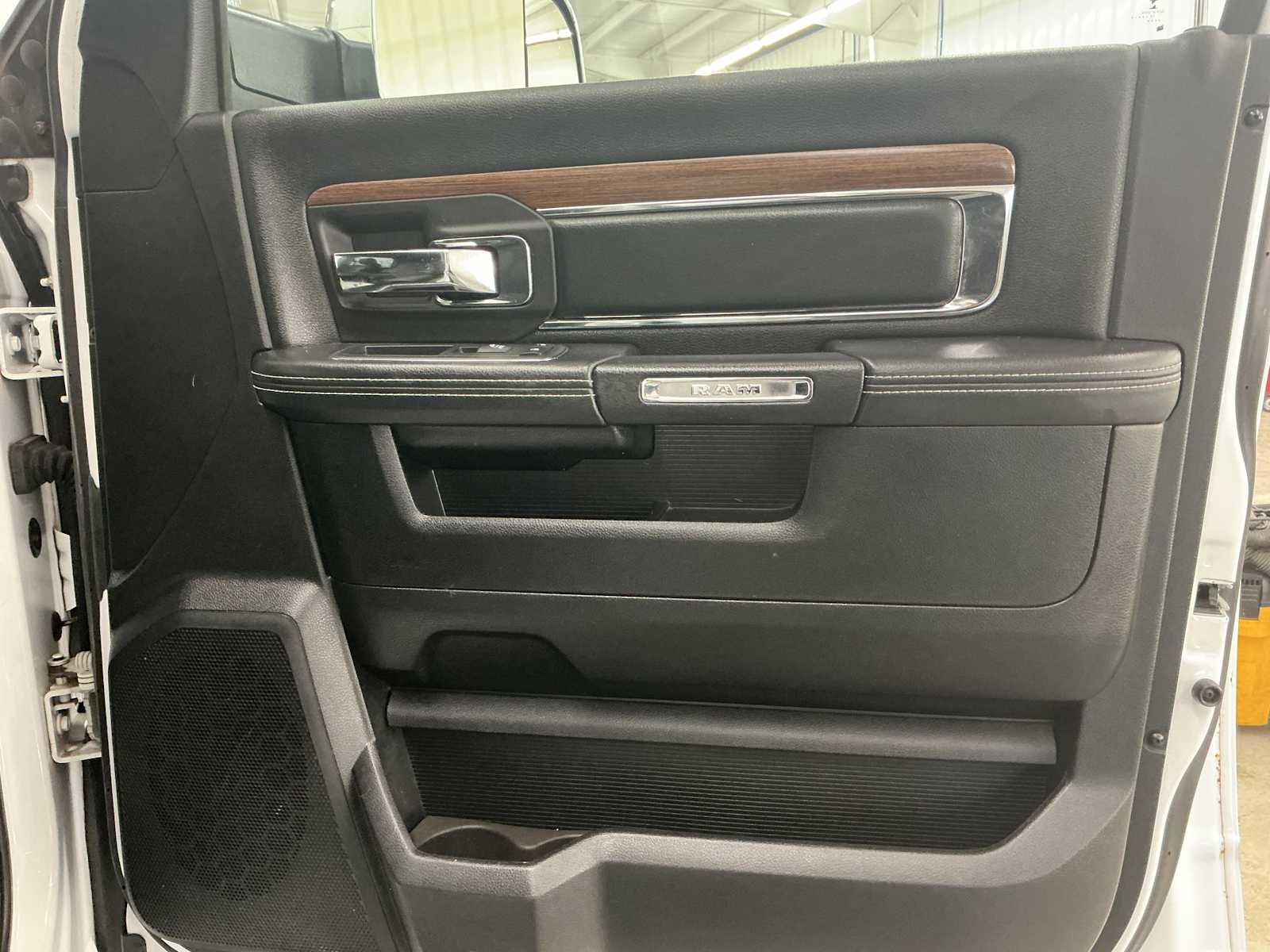 2014 RAM Ram 2500 Pickup Laramie - Photo 24