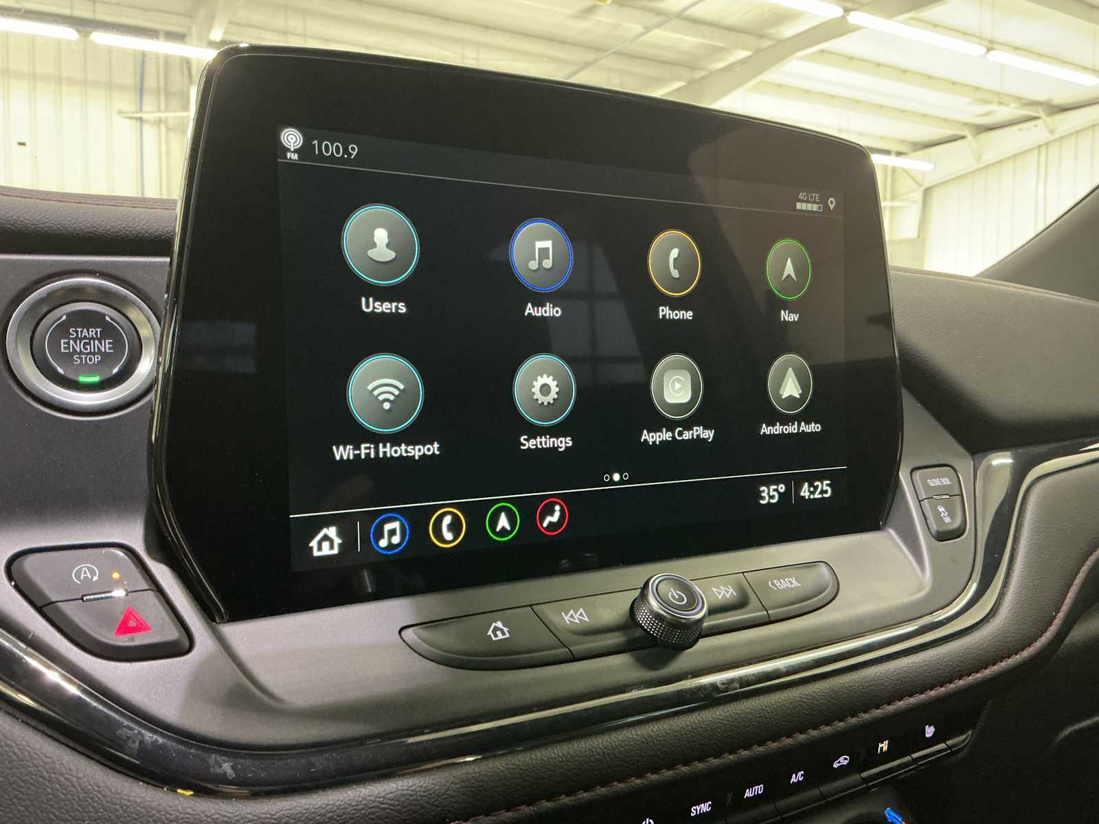 2025 Chevrolet Blazer RS - Photo 8