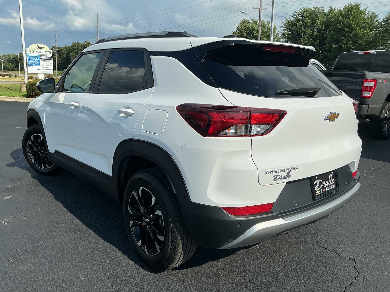 2023 Chevrolet TrailBlazer LT - Photo 29