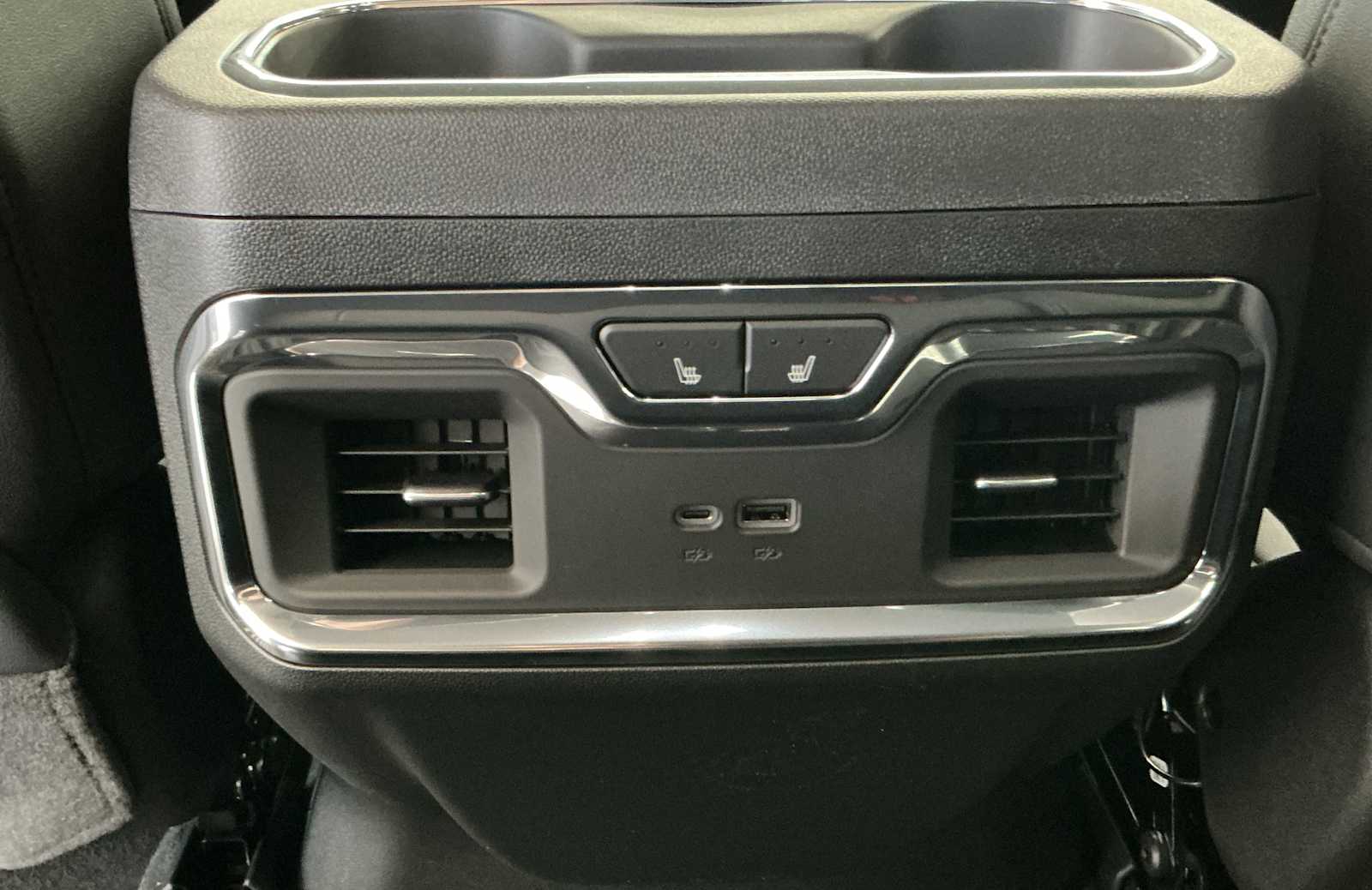 2026 Chevrolet Silverado 1500 LTZ - Photo 16