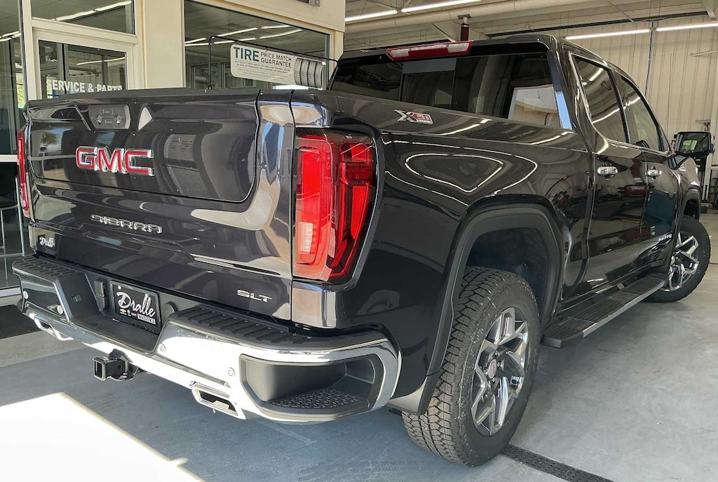 New 2026 GMC Sierra 1500 SLT Truck