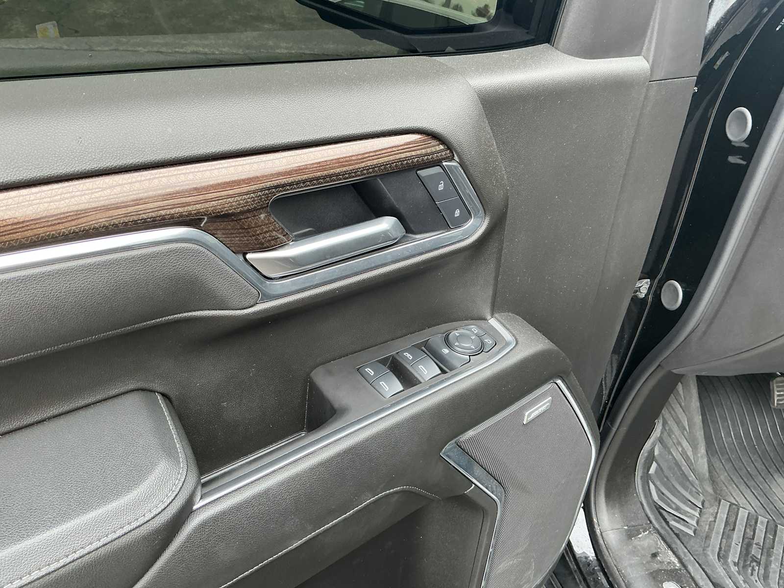2025 Chevrolet Silverado 1500 LT Trail Boss - Photo 21