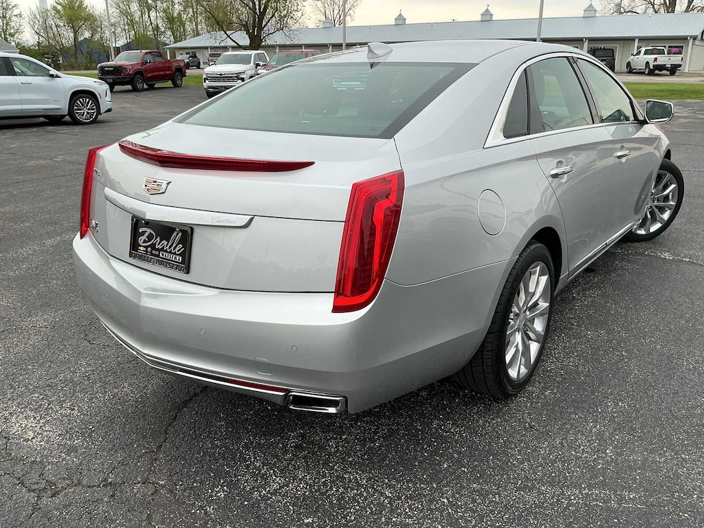 Used 2017 CADILLAC XTS Premium Luxury Car