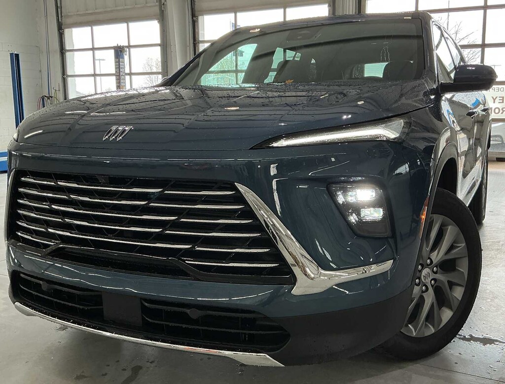 New 2026 Buick Enclave Preferred SUV