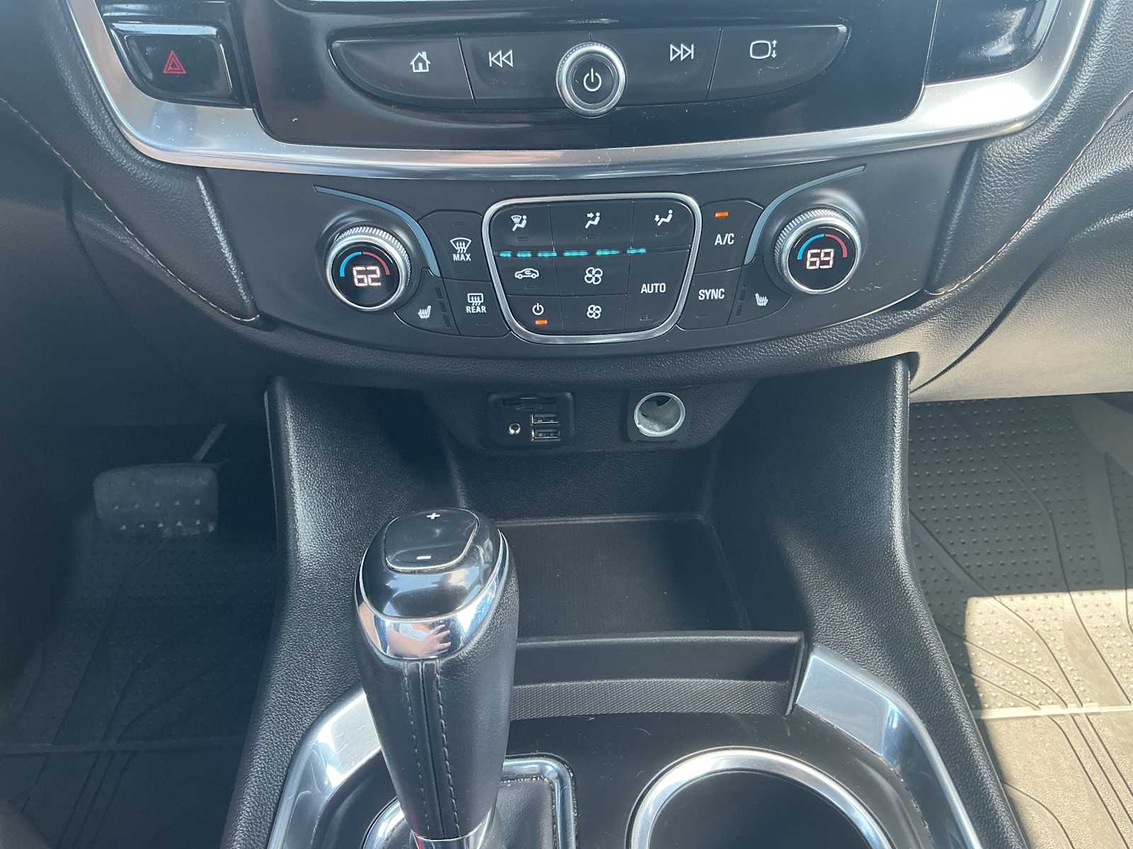 2020 Chevrolet Traverse RS - Photo 15