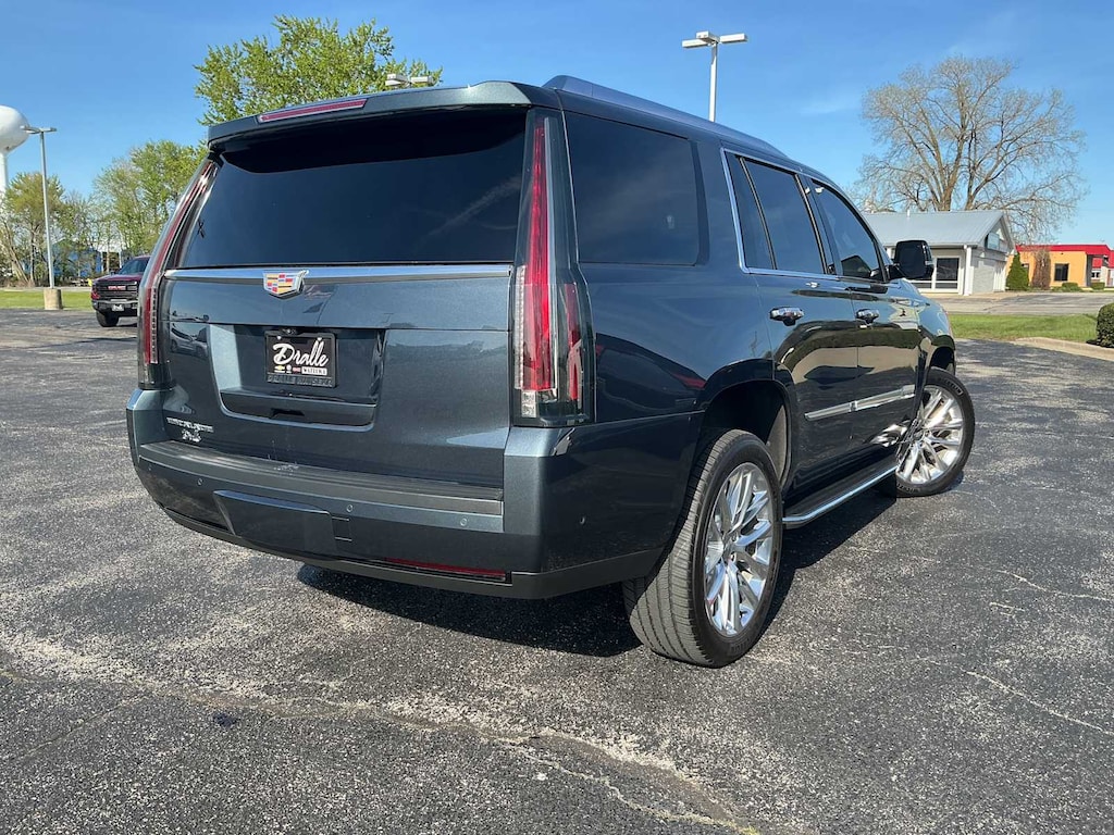 Used 2020 CADILLAC Escalade Premium Luxury SUV