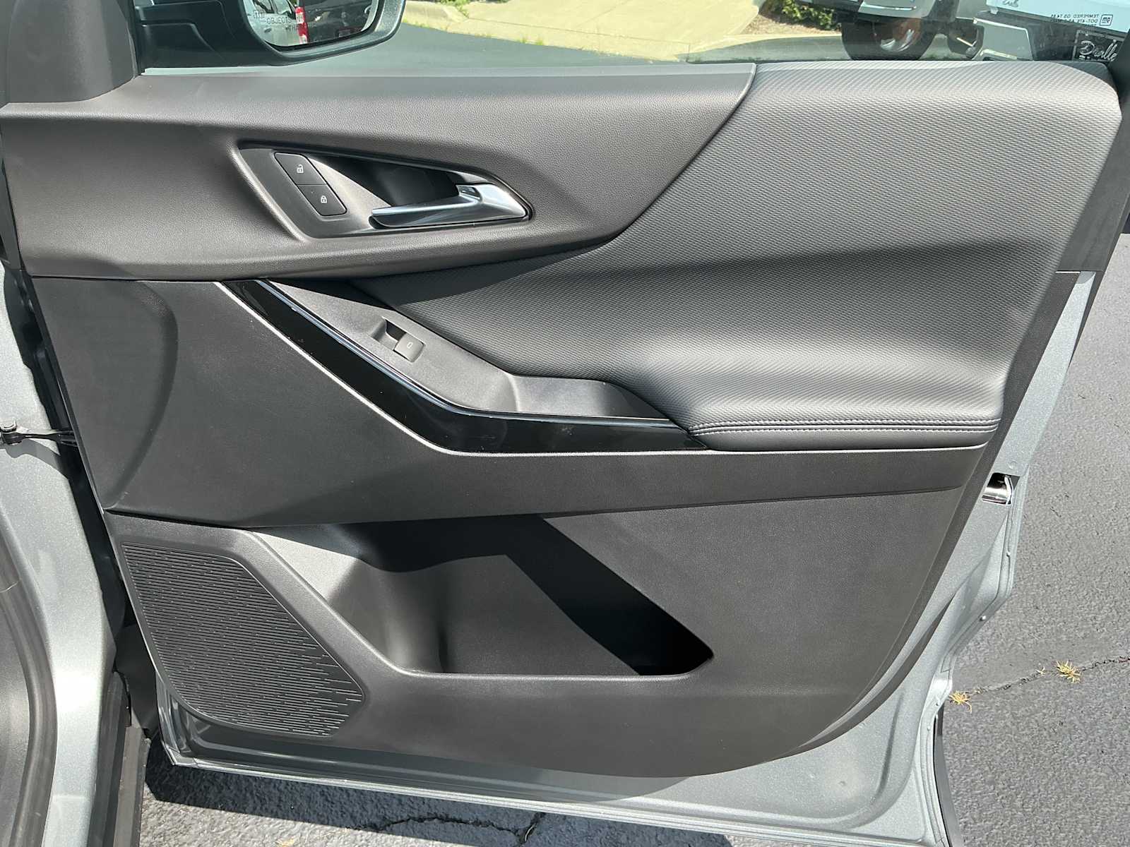2027 Chevrolet Equinox LT - Photo 26