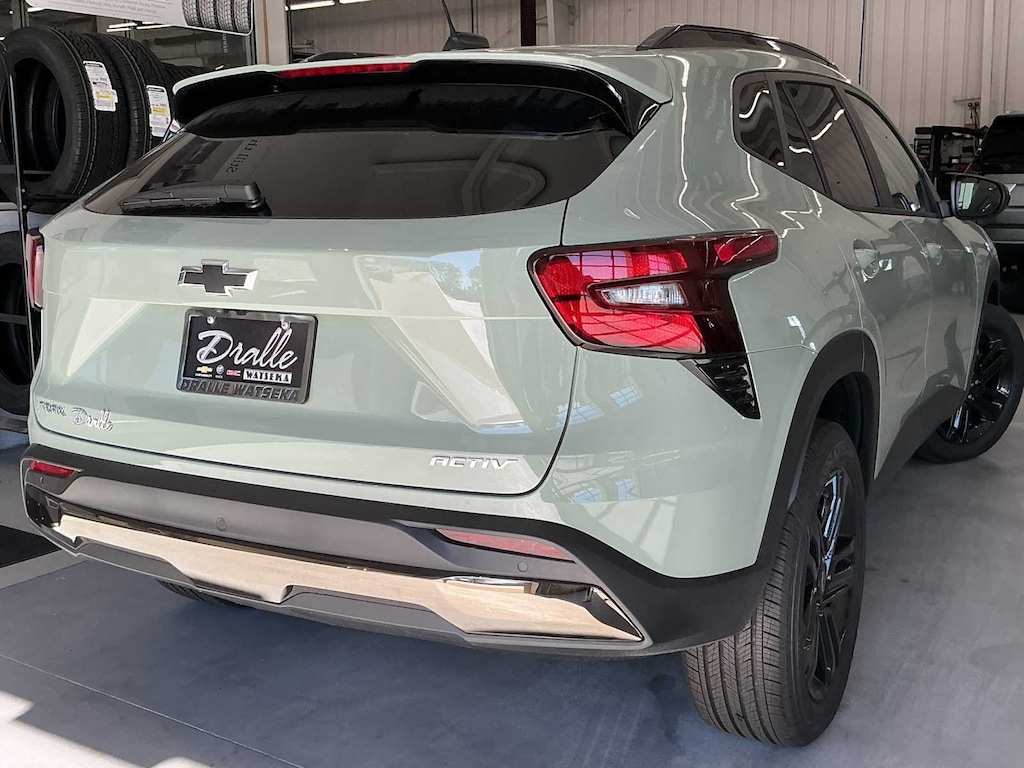 New 2025 Chevrolet Trax Activ SUV