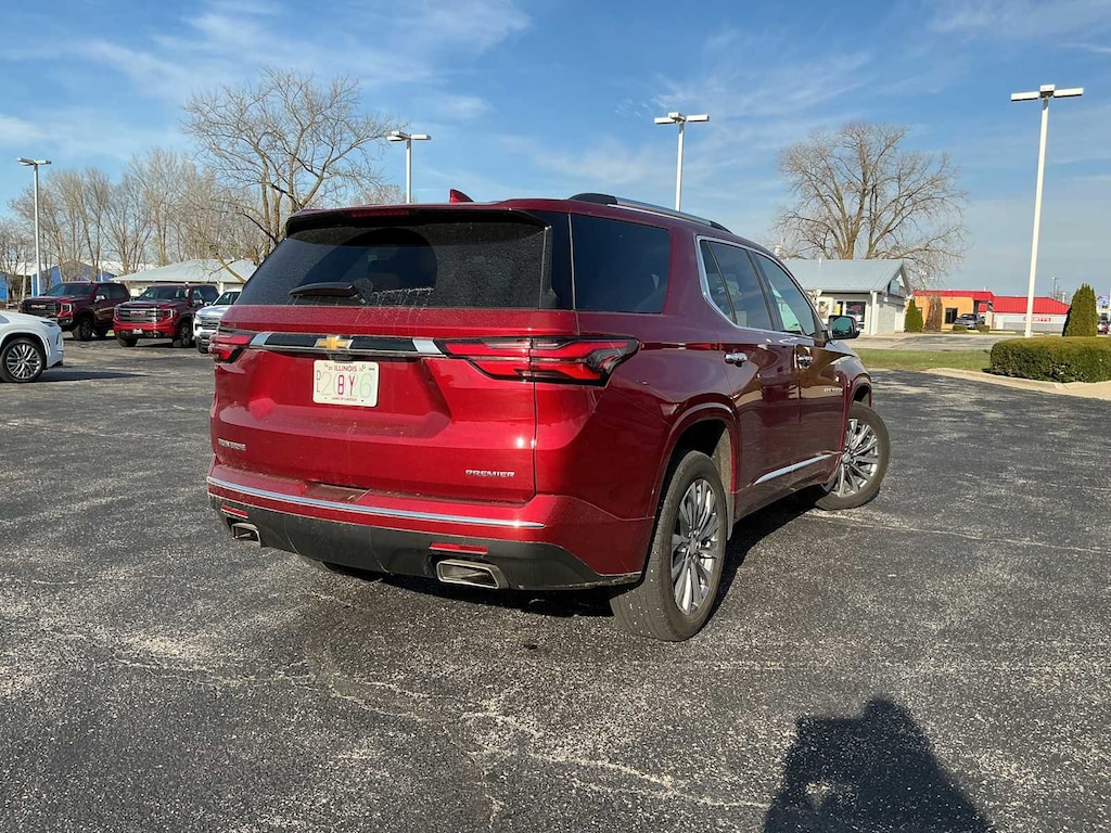Used 2023 Chevrolet Traverse Premier SUV