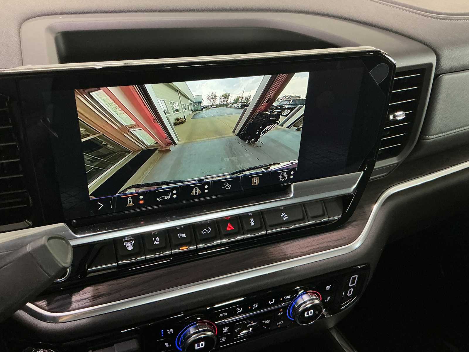 2026 GMC Sierra 2500HD SLT - Photo 13