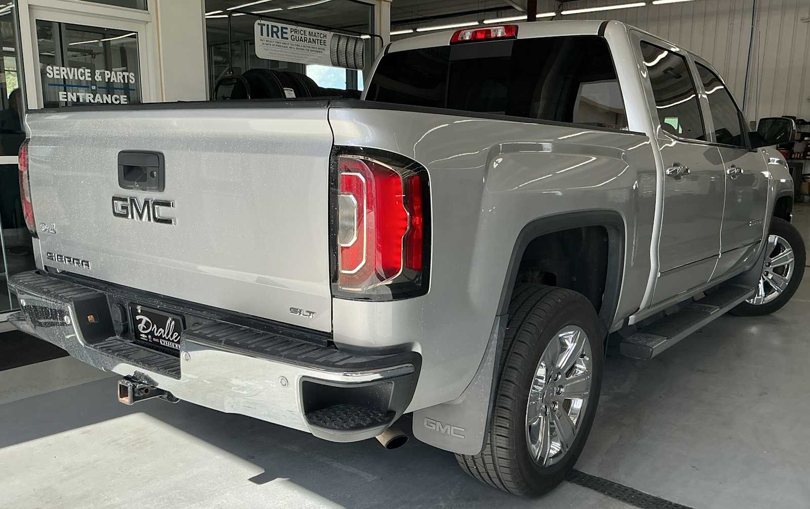 2018 Gmc Sierra 1500 SLT photo 4