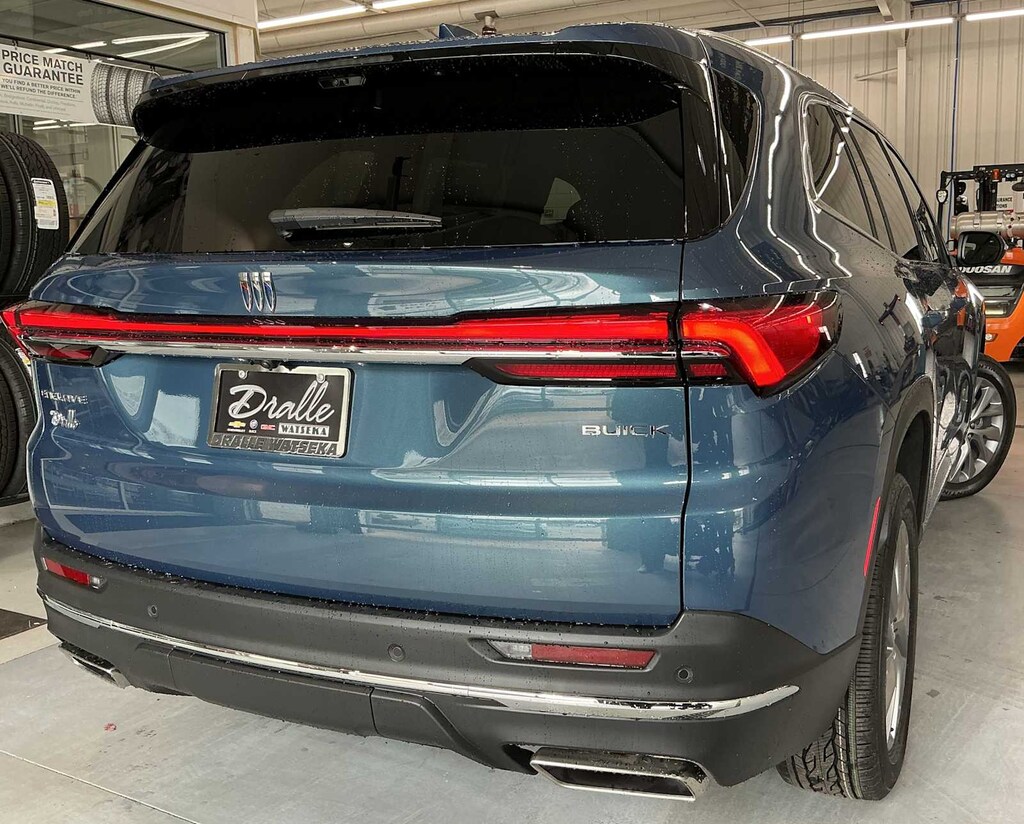 New 2026 Buick Enclave Preferred SUV