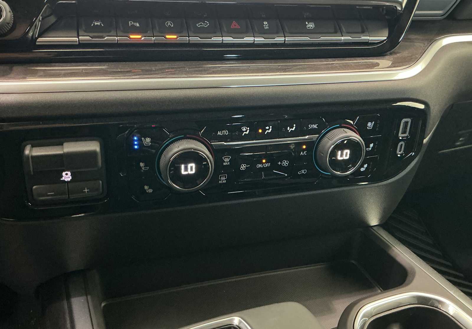 2026 Chevrolet Silverado 1500 LTZ - Photo 14