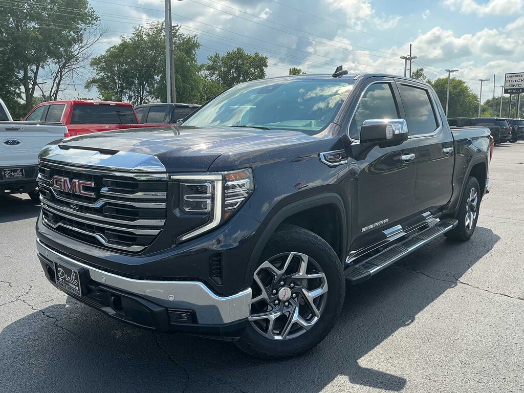 Used 2025 GMC Sierra 1500 SLT Truck