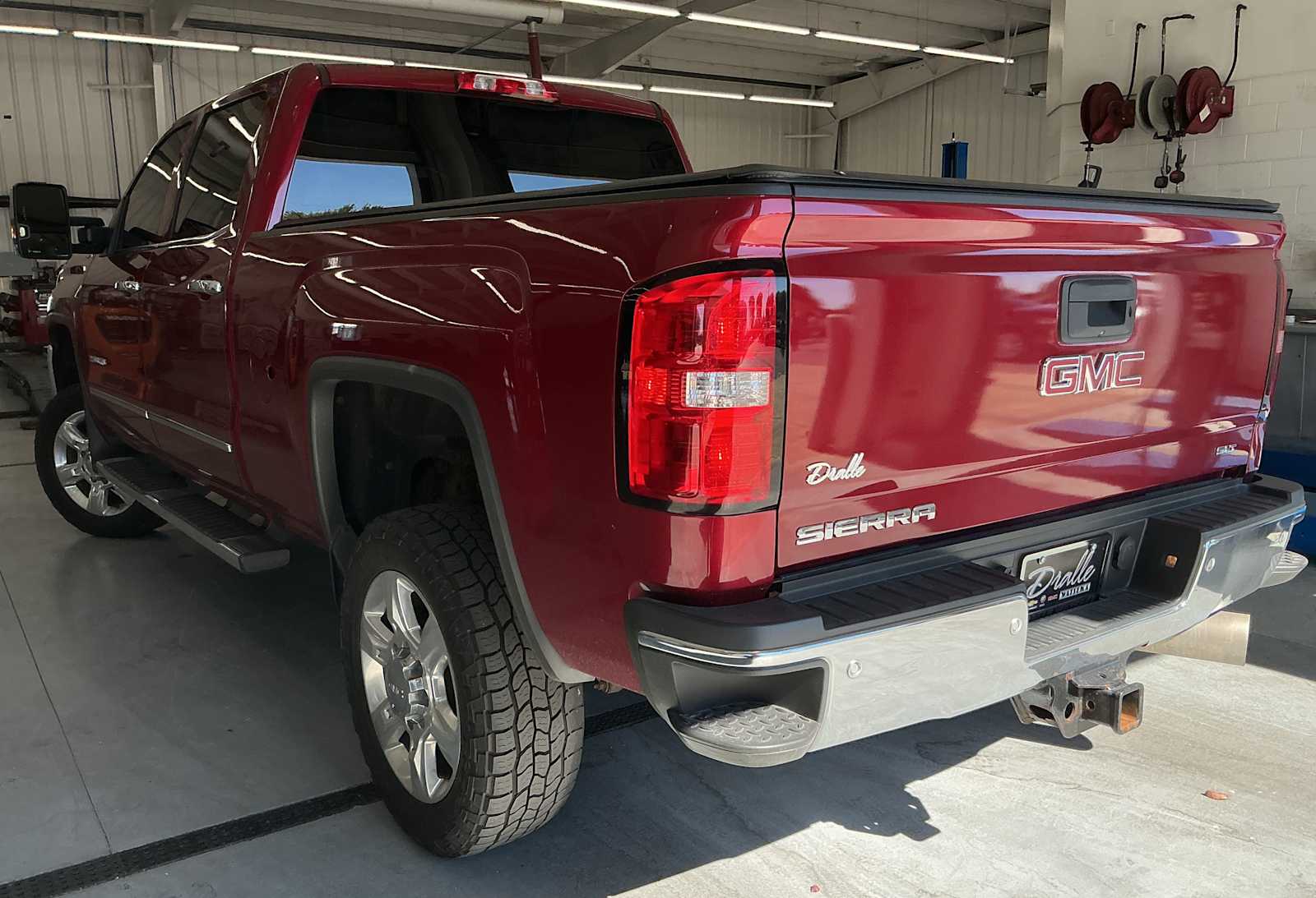 2018 Gmc Sierra 2500 HD SLT photo 3