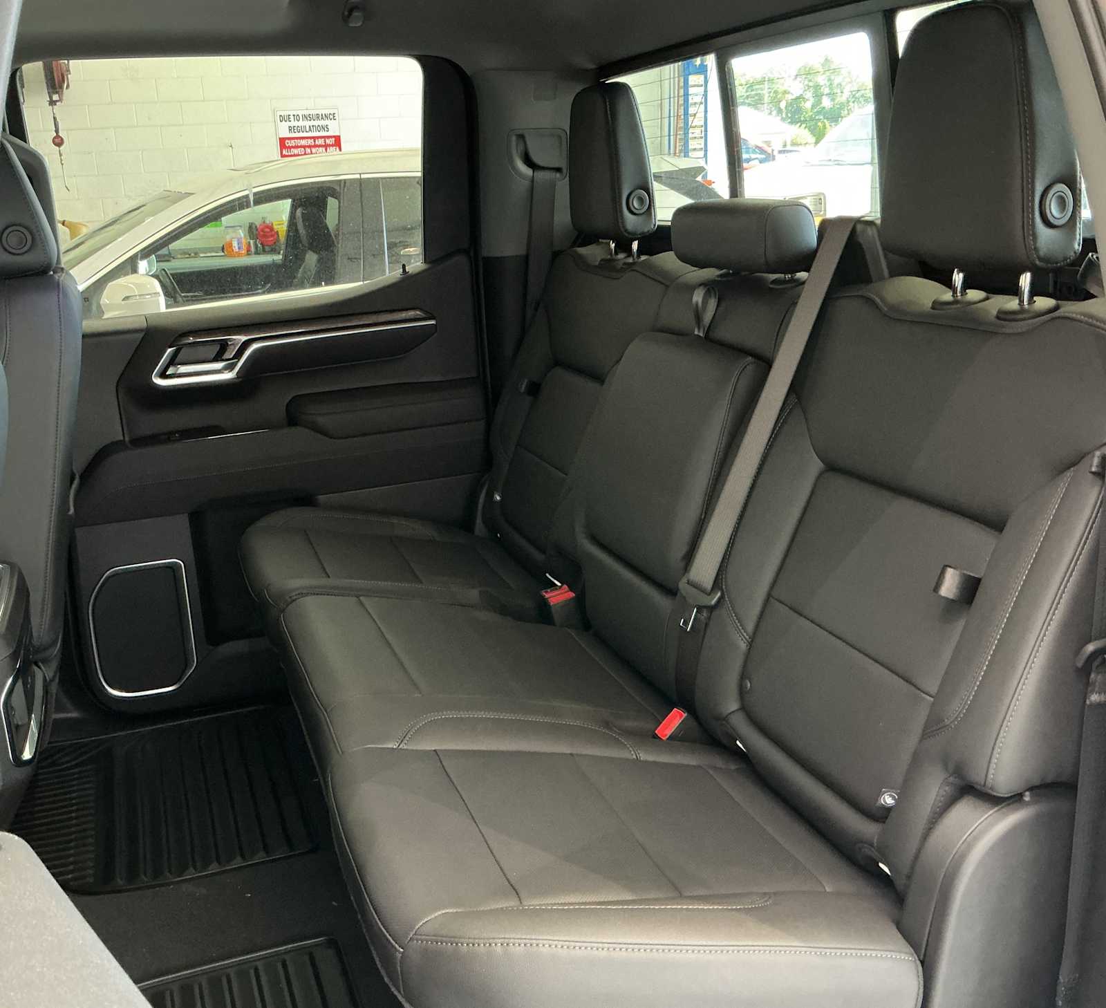 2026 Chevrolet Silverado 1500 LTZ - Photo 23