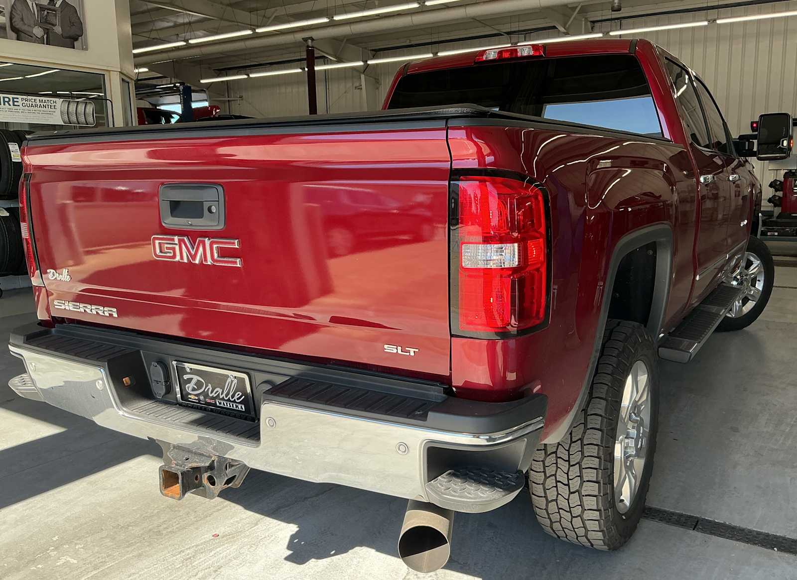 2018 Gmc Sierra 2500 HD SLT photo 2