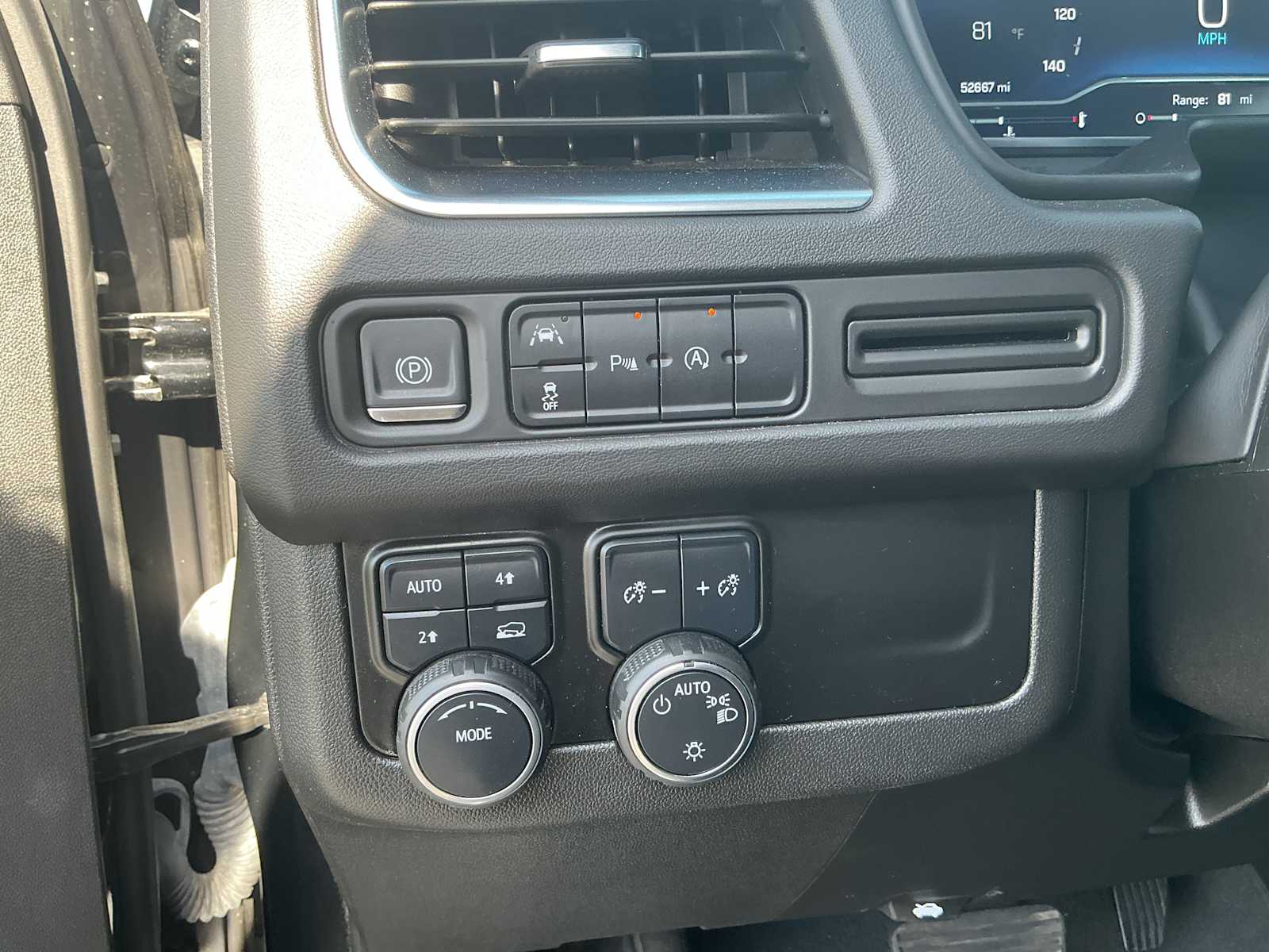 2023 Chevrolet Tahoe LT - Photo 14