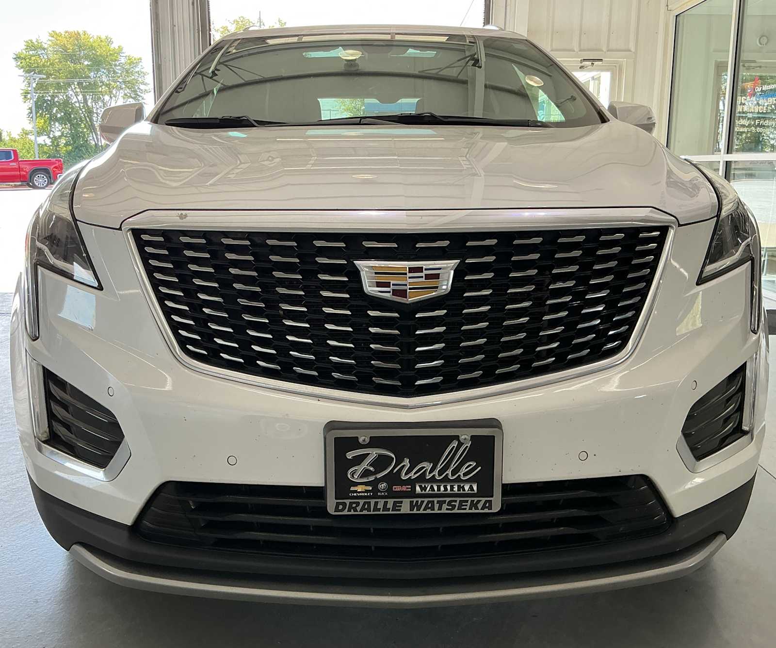 2020 Cadillac XT5 Premium Luxury photo 2