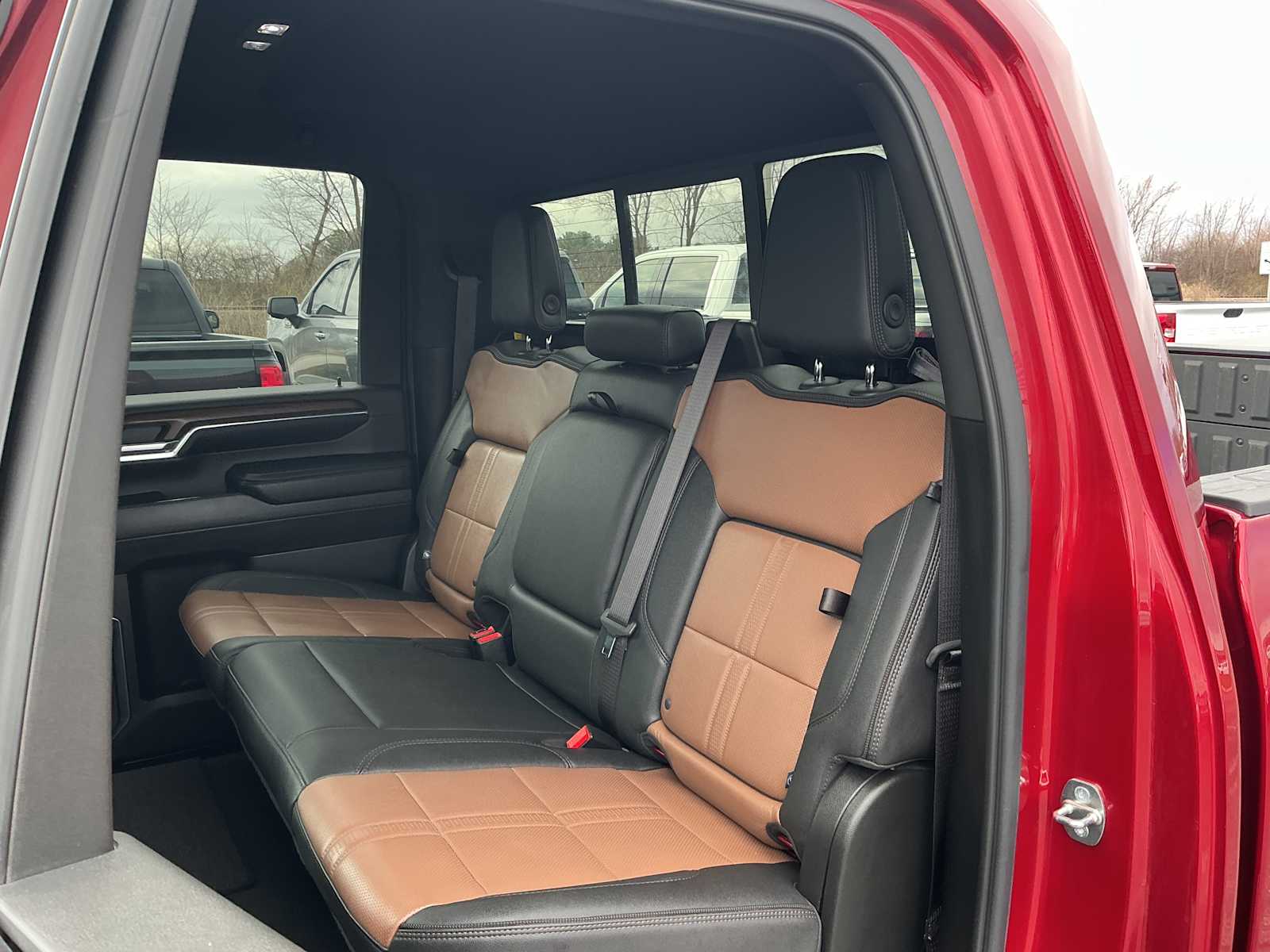 2024 Chevrolet Silverado 3500HD High Country - Photo 23