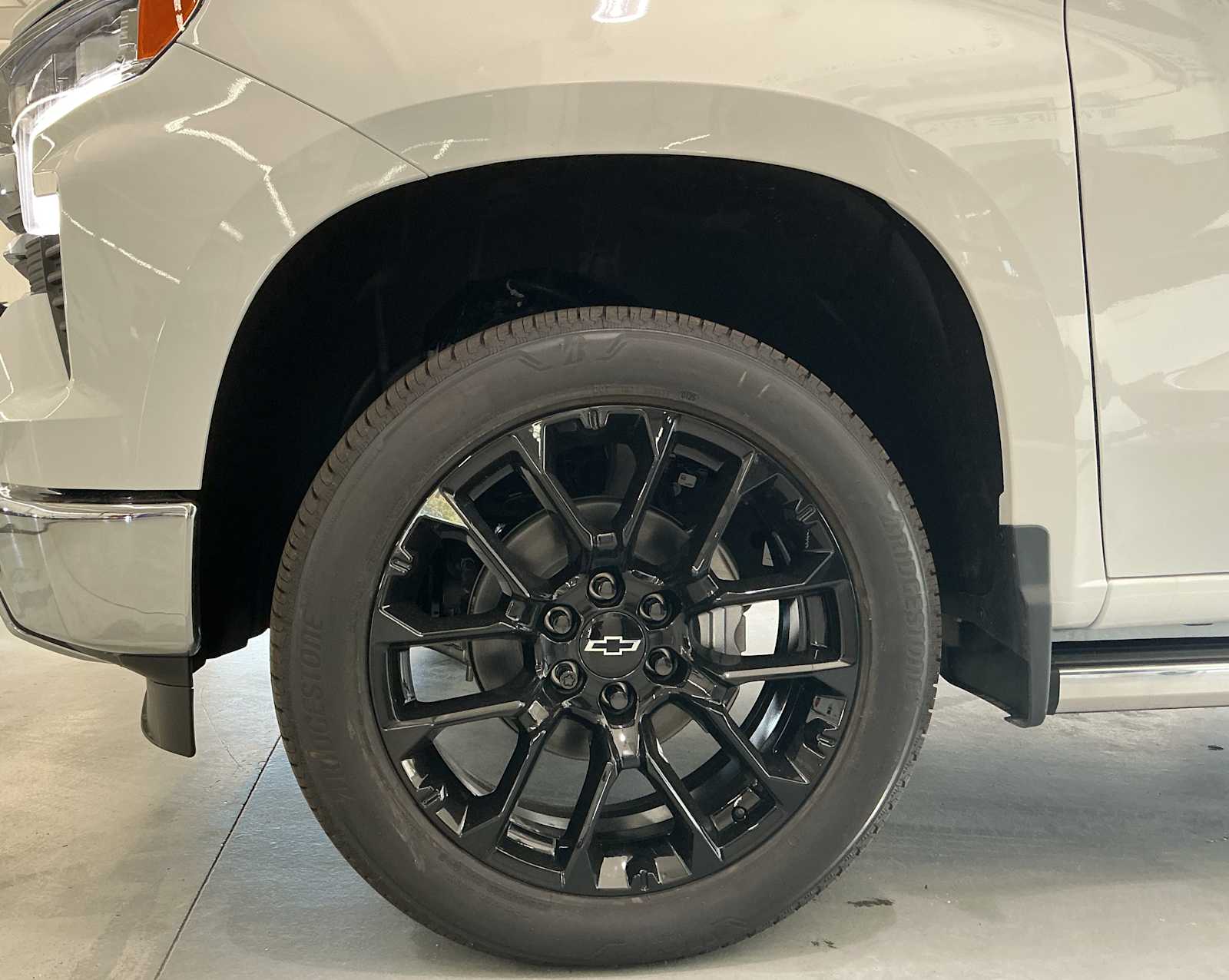 2026 Chevrolet Silverado 1500 LTZ - Photo 30