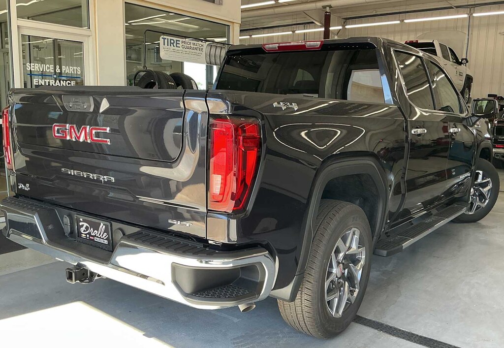 New 2026 GMC Sierra 1500 SLT Truck