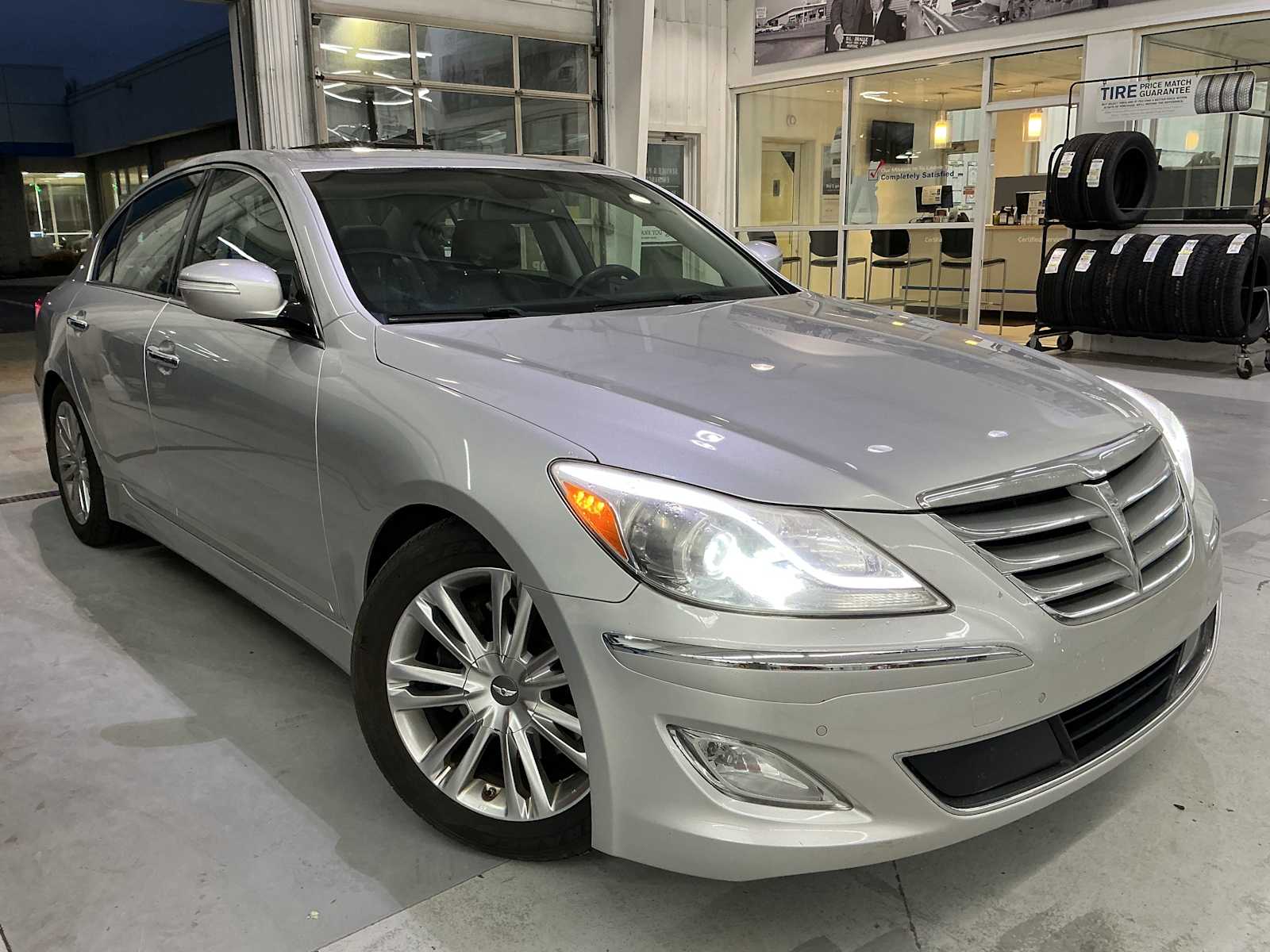 2013 Hyundai Genesis 3.8