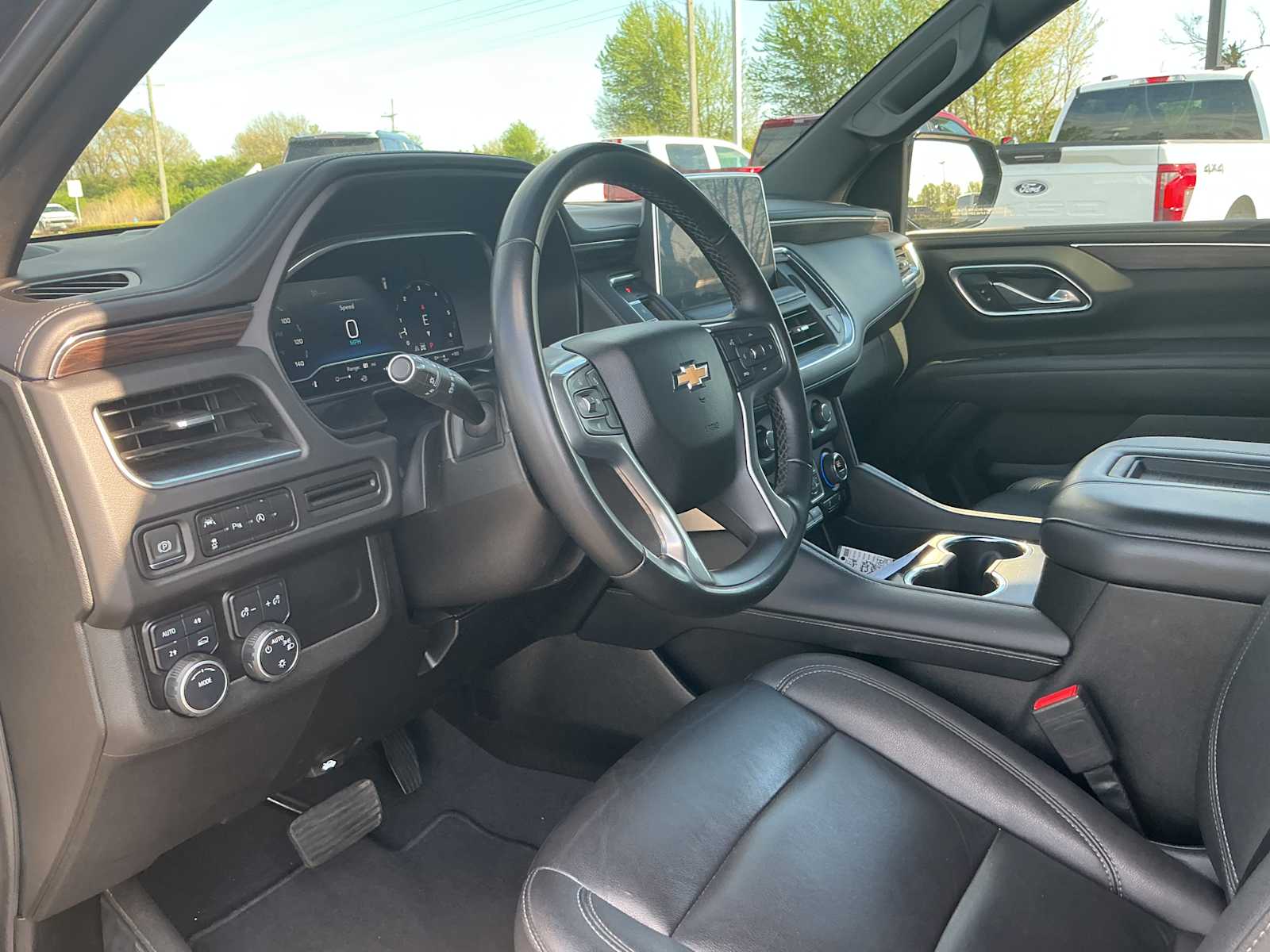 2023 Chevrolet Tahoe LT - Photo 16