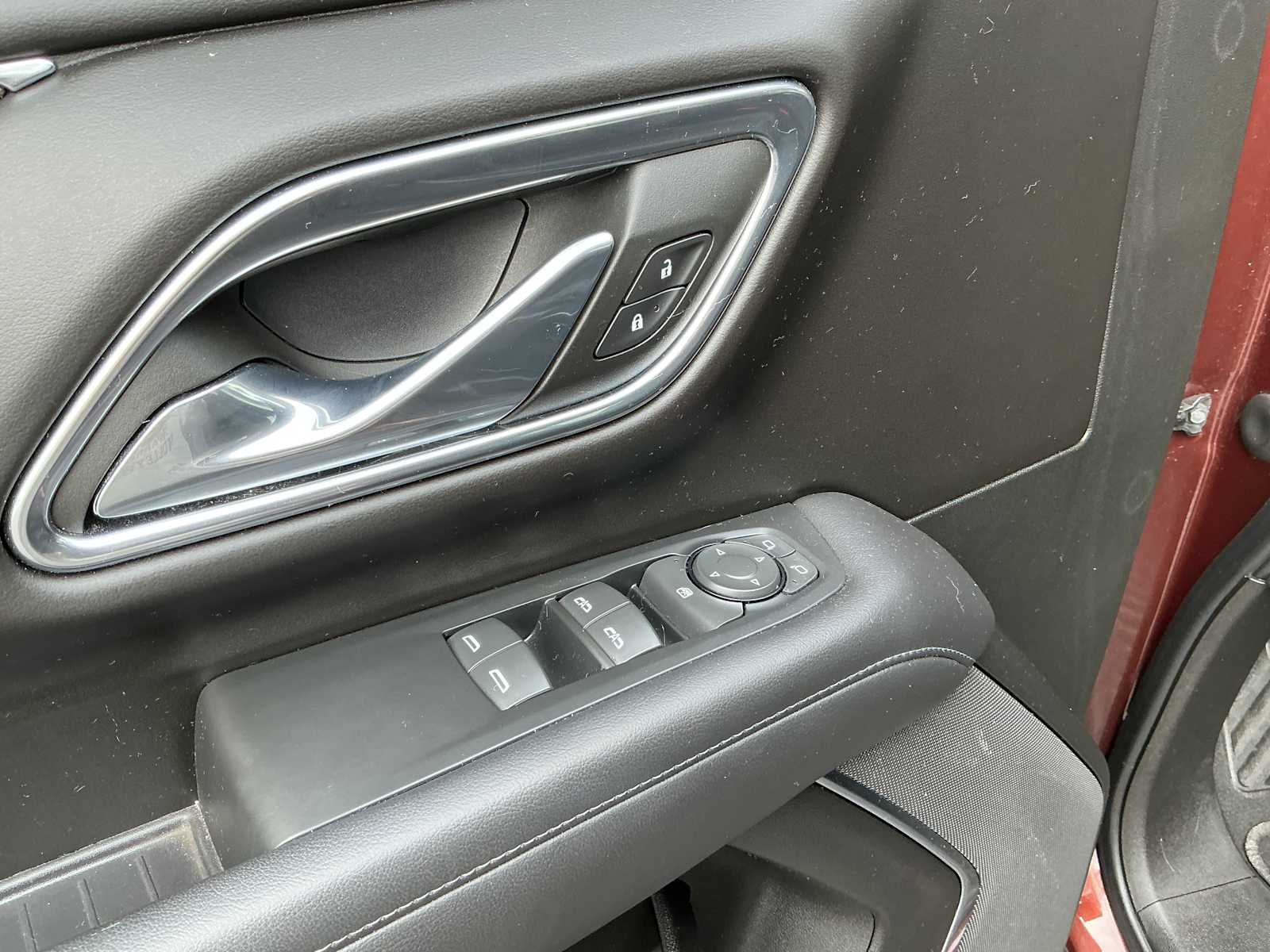 2023 Chevrolet Suburban LS - Photo 21