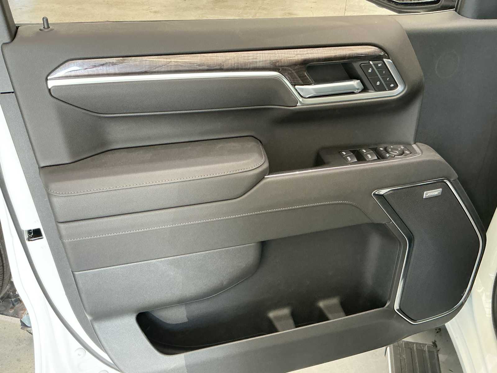 2026 Chevrolet Silverado 1500 LTZ - Photo 21