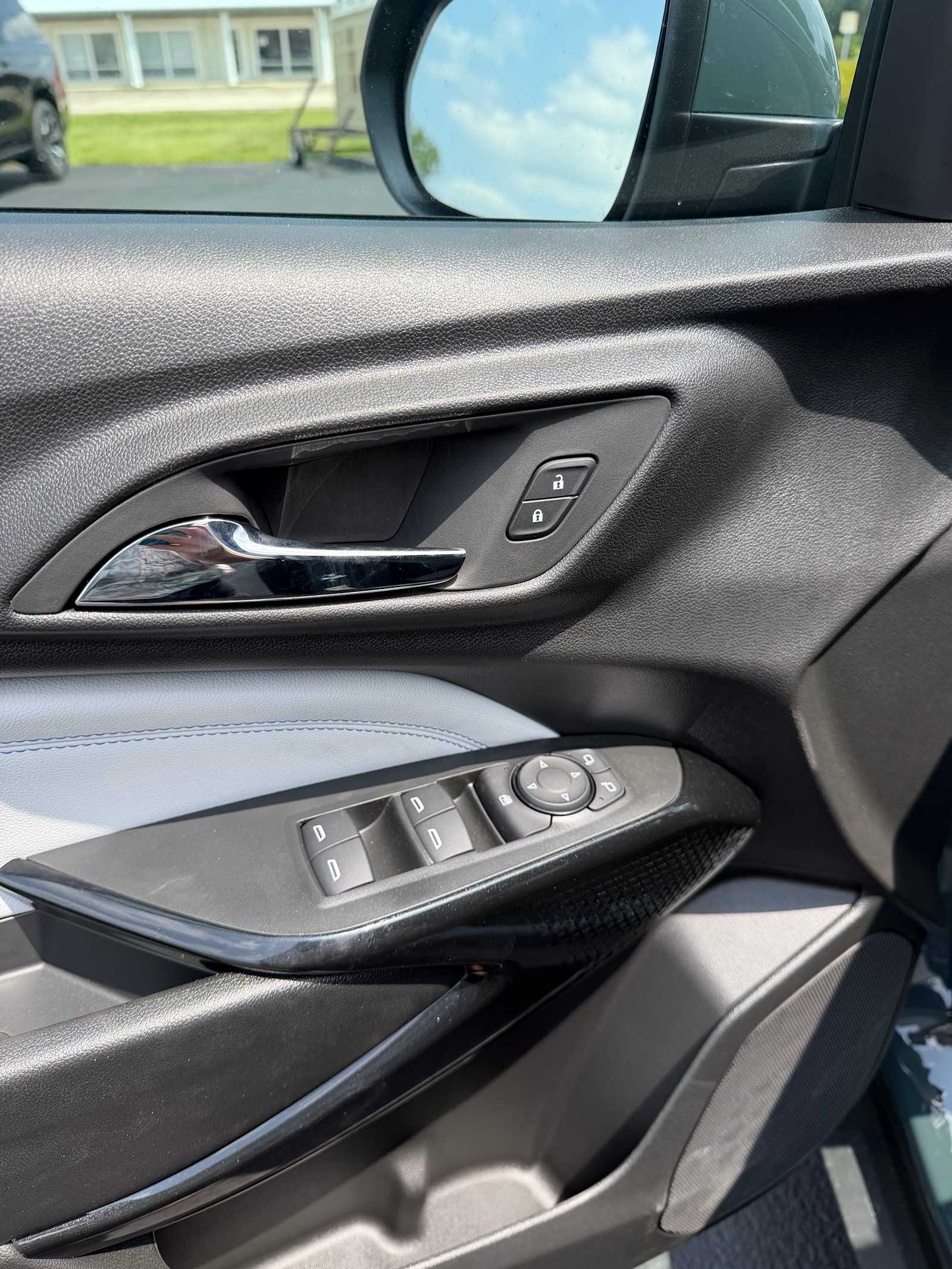 2026 Chevrolet Trax LT - Photo 21